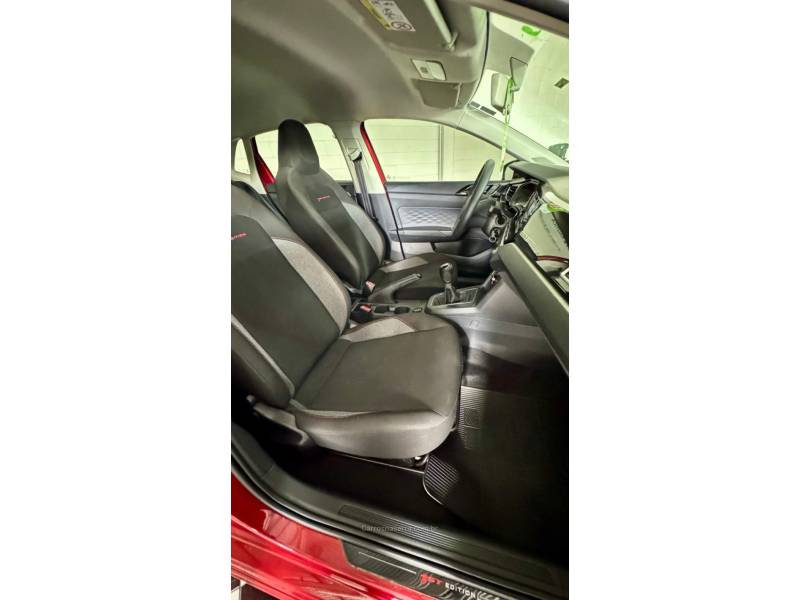 VOLKSWAGEN - POLO - 2023/2023 - Vermelha - R$ 85.900,00
