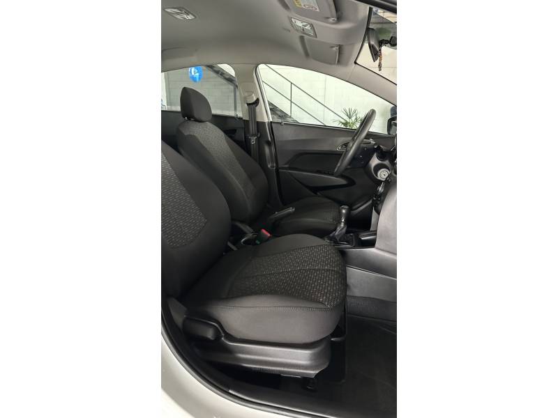 HYUNDAI - HB20 - 2017/2017 - Branca - R$ 53.900,00
